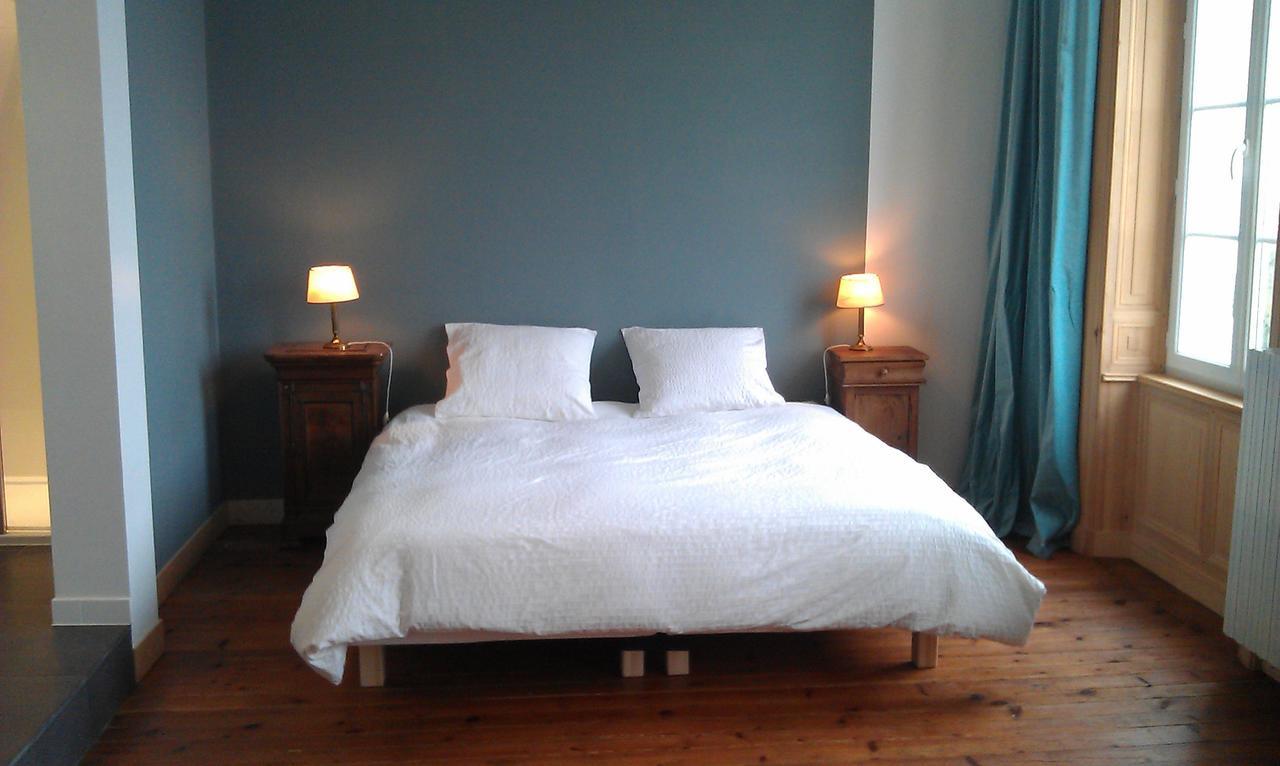 Le Dojo Du Plessis Bed & Breakfast Mareuil  Cameră foto